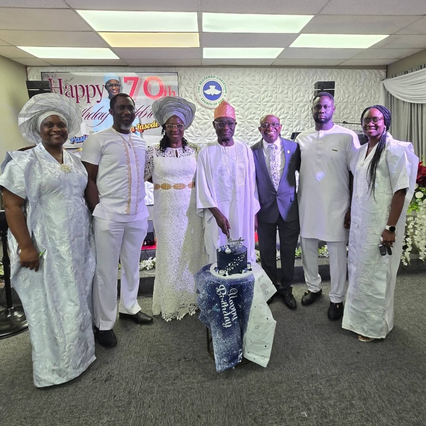 Members of RCCG Open Heavens Parish (OrunShi) celebrating together
